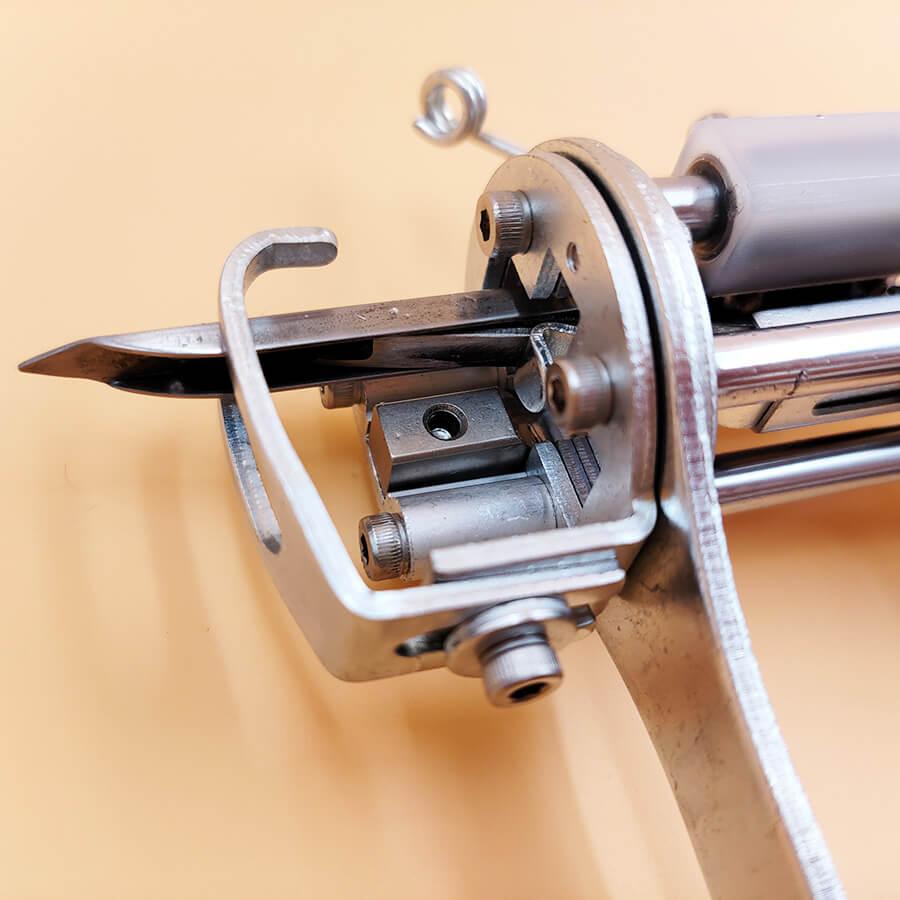 Cut Pile Tufting Gun For Rug Tufting | LetsTuft